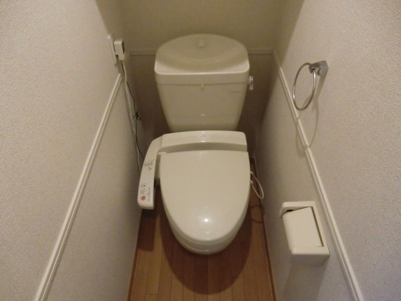 レオパレスウッディーコート トイレ