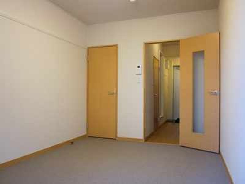 レオパレスコンフォート　Ｌ 居間