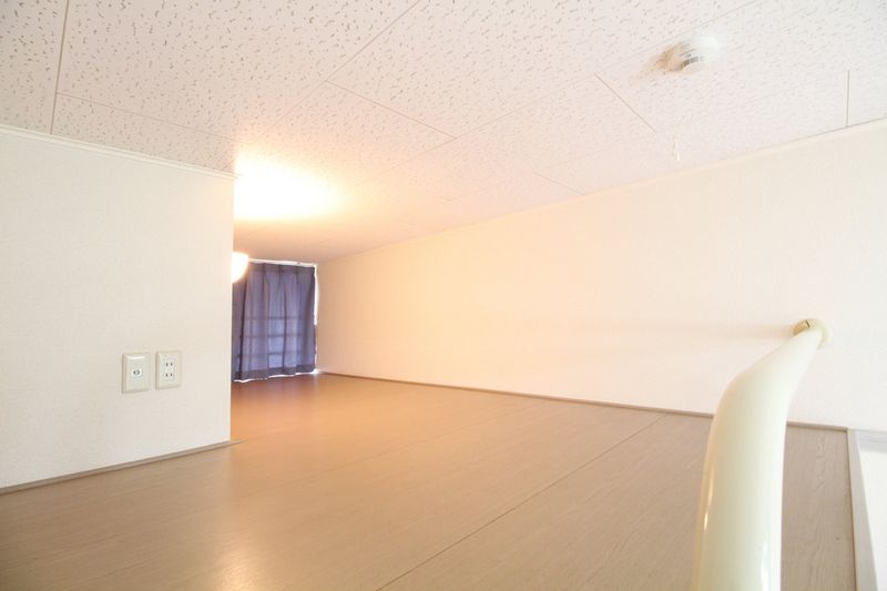 レオパレスル・ブランシェ 収納