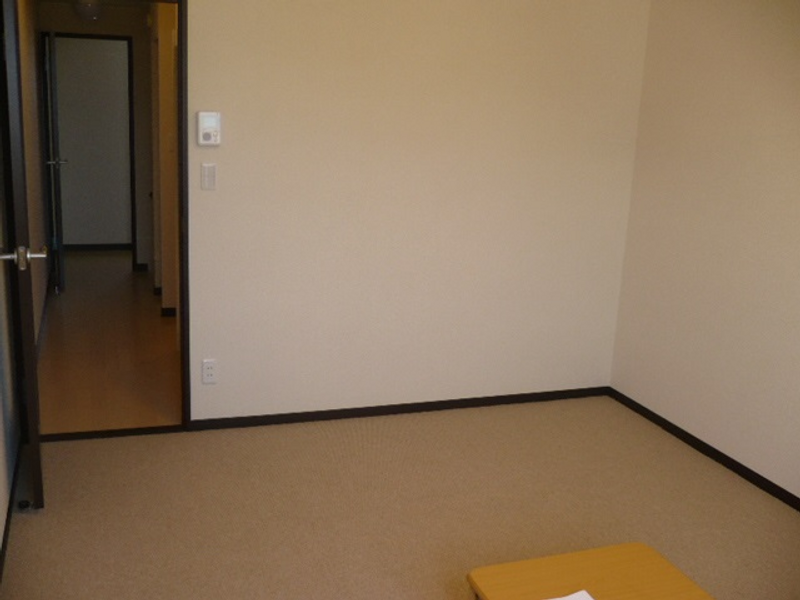 LEONEXT Peaceful Kitane Bedroom