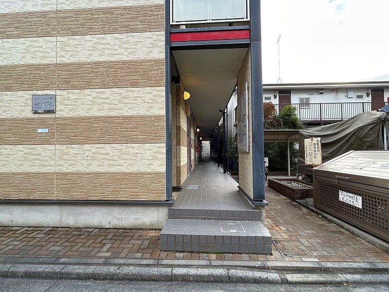 レオパレス東尾久 エントランス