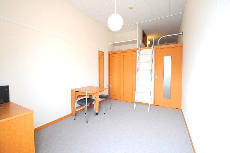 leopalace JP II Phòng khách