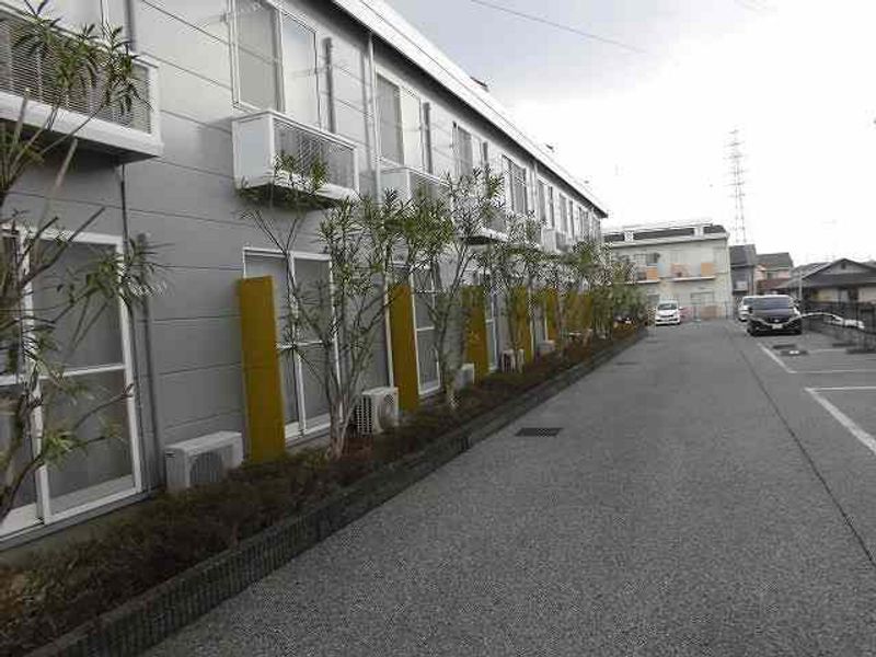 レオパレスＯＧＩＷＡＲＡ バルコニー