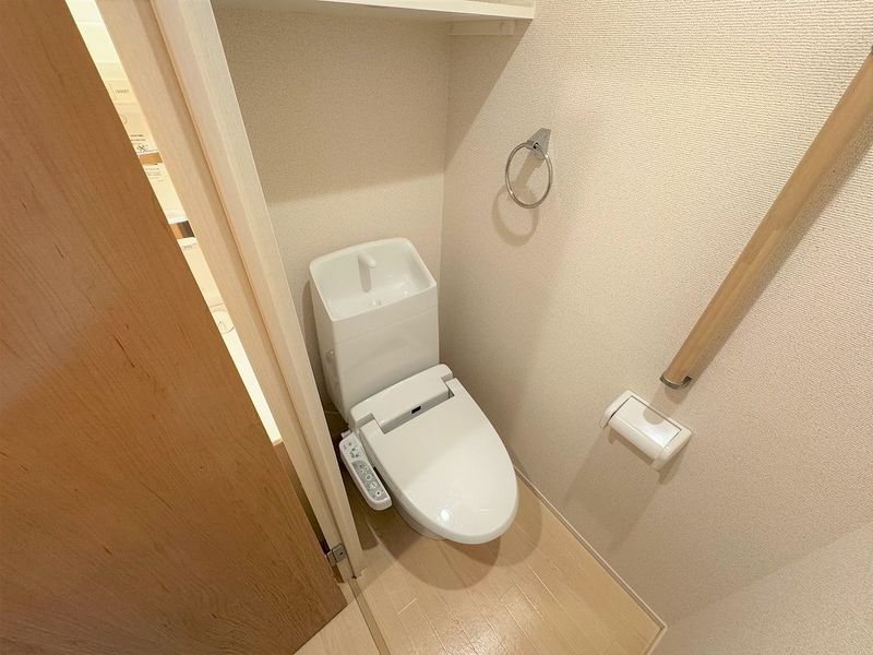 クレイノコンフォール杭瀬北新町 トイレ