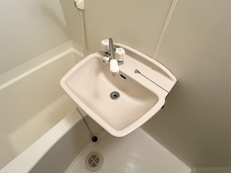 レオパレスセカンド 洗面台