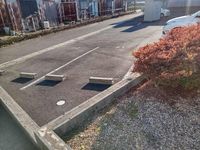 レオパレス正理 駐車場