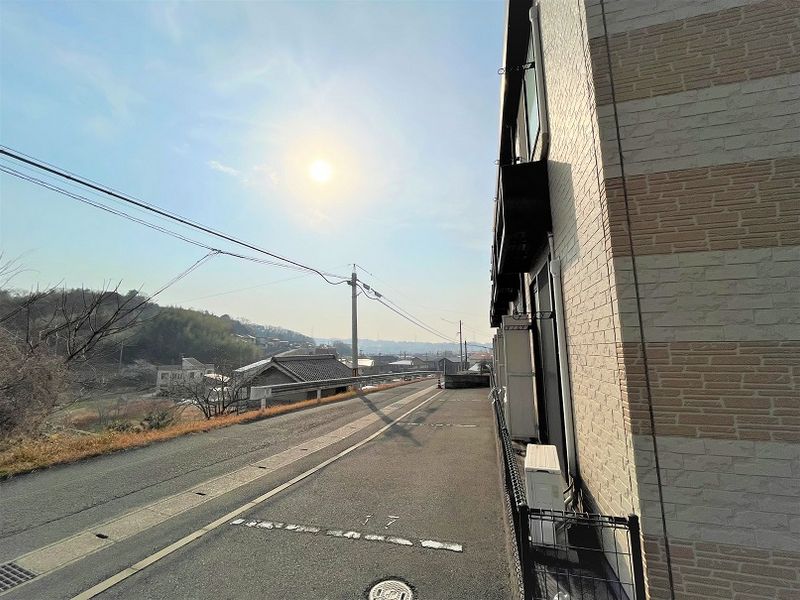 レオパレスアルモニー 駐車場
