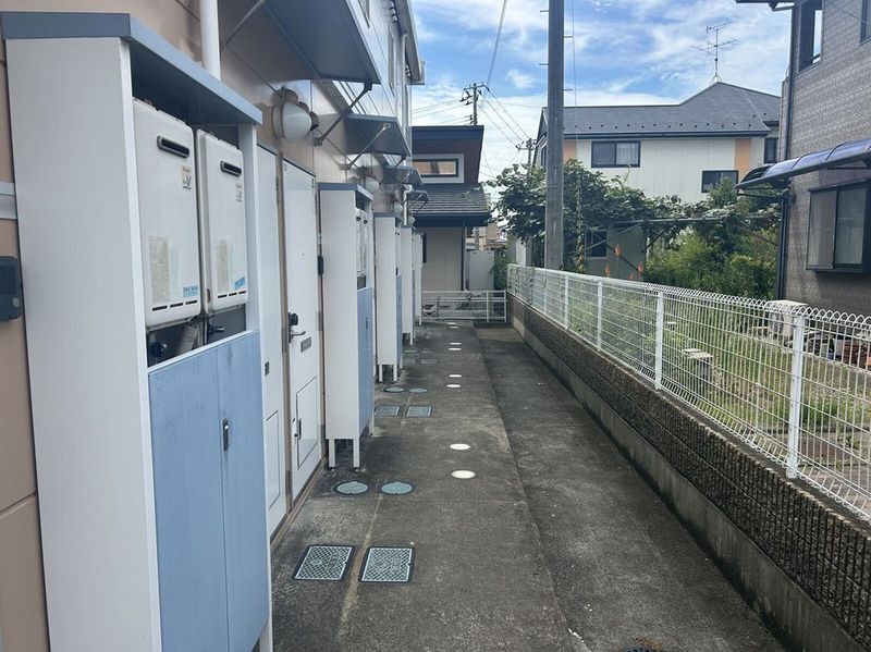 レオパレス北中江 その他
