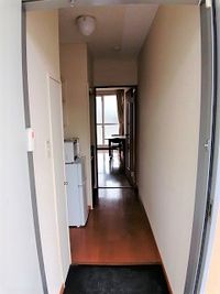 レオパレスセコロⅠ 玄関