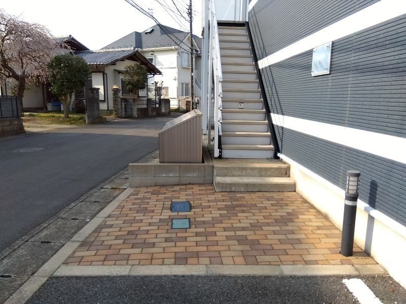 レオネクスト楓 エントランス