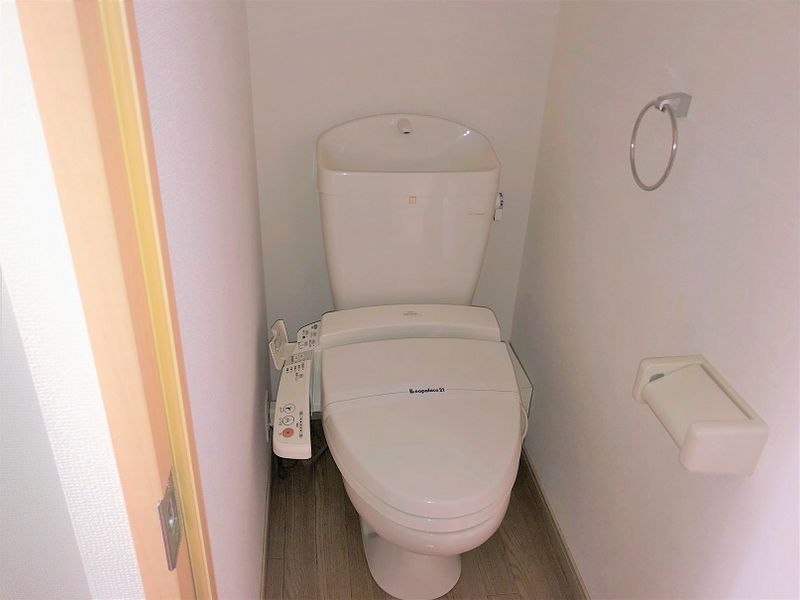 レオパレスいちはちよん トイレ