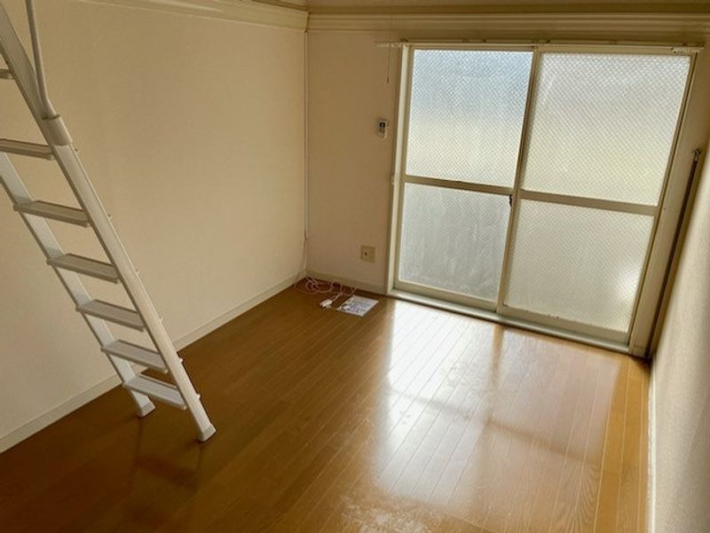 レオパレス姫路 居間