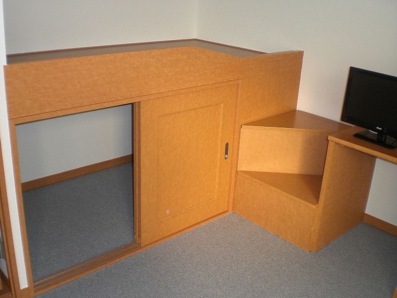 レオパレスコンフォールＫ 収納
