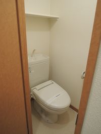 レオパレスセントラル南４条Ａ トイレ