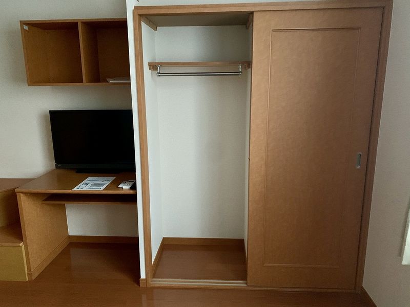 レオパレスガイア 収納
