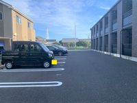 レオネクスト愛和Ⅳ 駐車場