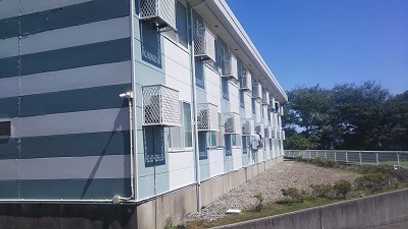 レオパレスカントリー 外観