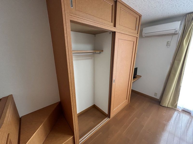 レオパレスコンフォール 収納