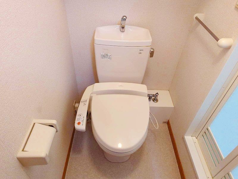 leopalace Yutaka III Toilet