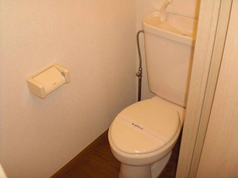leopalace EXE Toilet