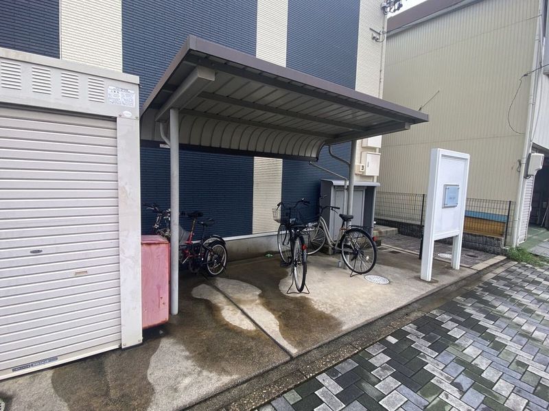 レオネクストオーエス２２ 共用部分