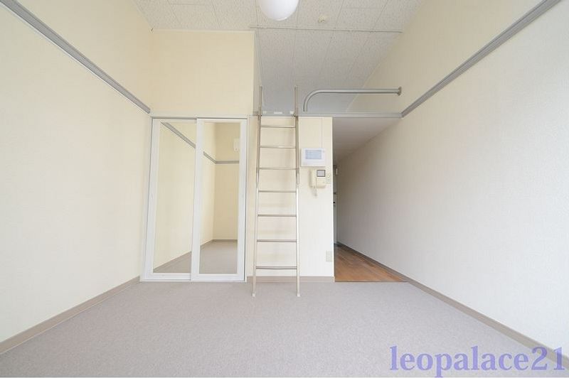 レオパレス小路 その他