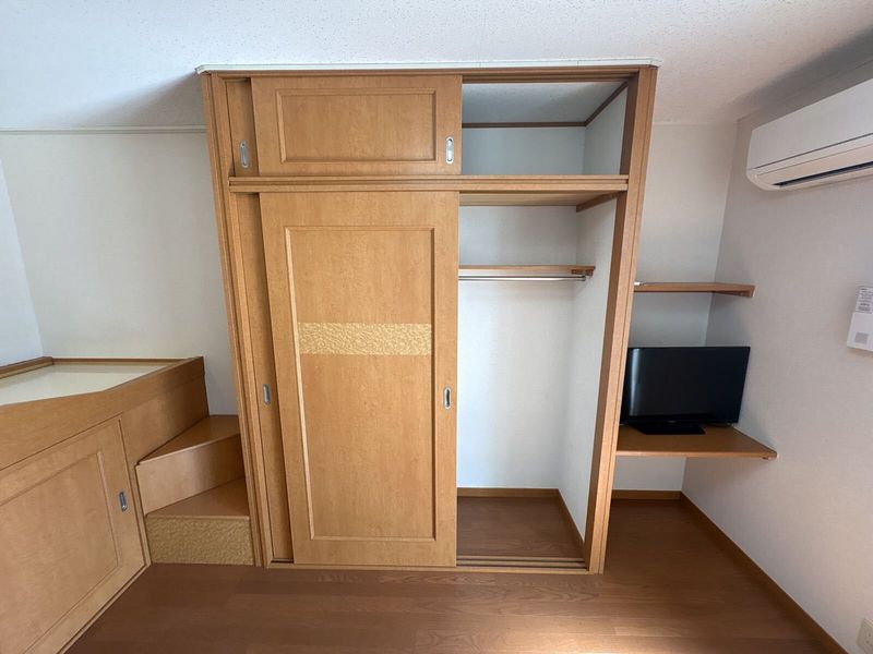 レオパレスフラワー 収納