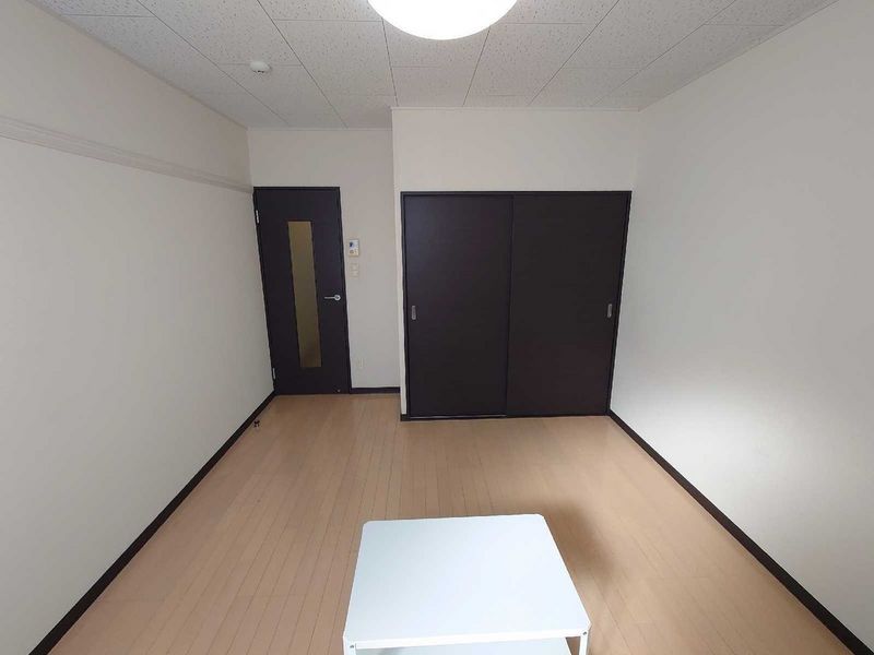 レオネクストみやび 居間