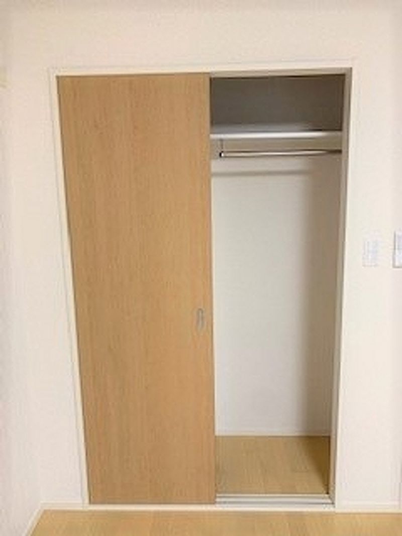 ヴィアロ東伏見レジデンス 収納