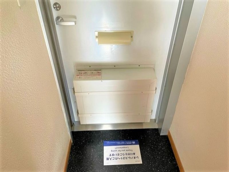 レオパレス横濱ヴィラ 居間