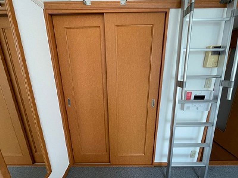 レオパレスフォンターナ 収納