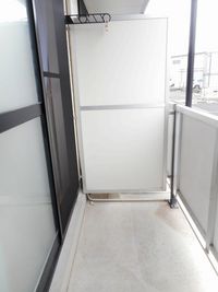 レオパレスワッフル バルコニー
