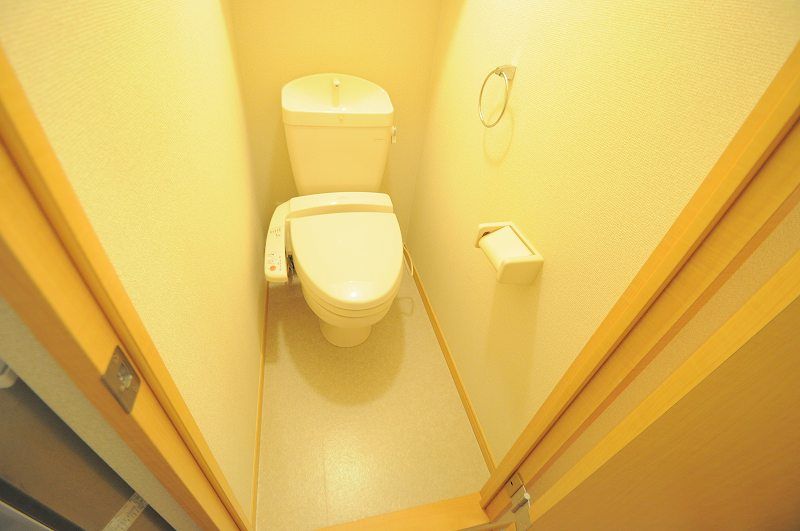 レオパレス小竹向原Ａ トイレ
