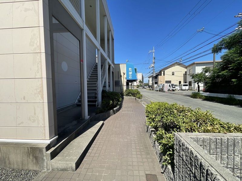 レオパレス向Ｂ エントランス