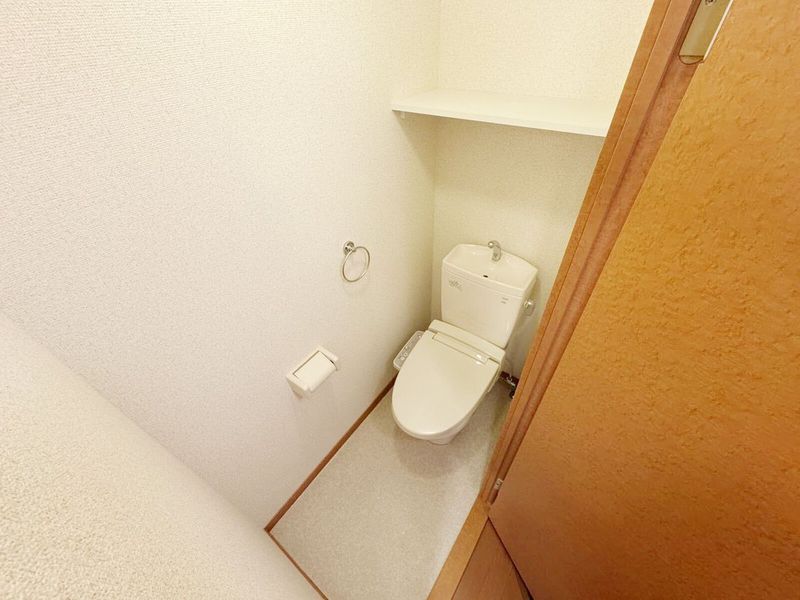 レオパレスかりがね トイレ