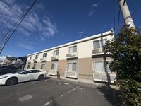 レオパレスアゼリア 外観