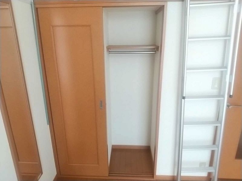 レオパレスソレイユ 収納