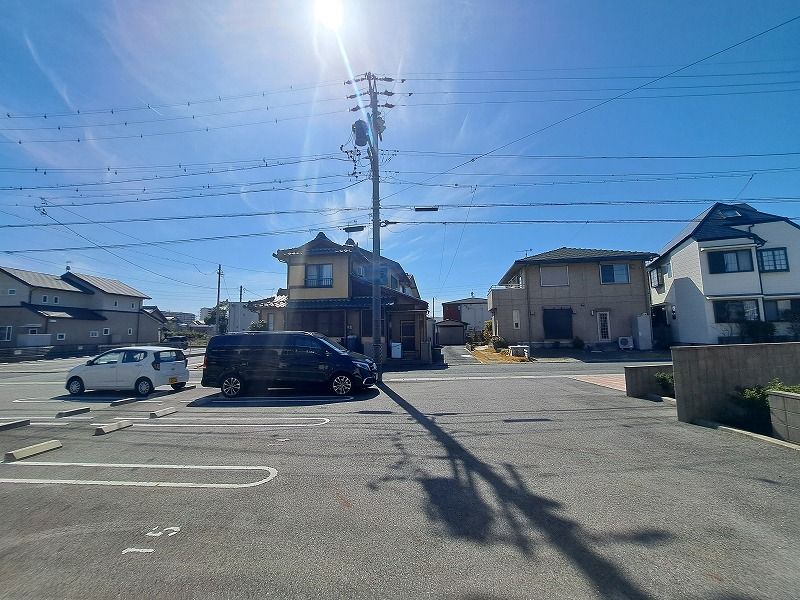 MIRANDA Nitanda Tầm nhìn