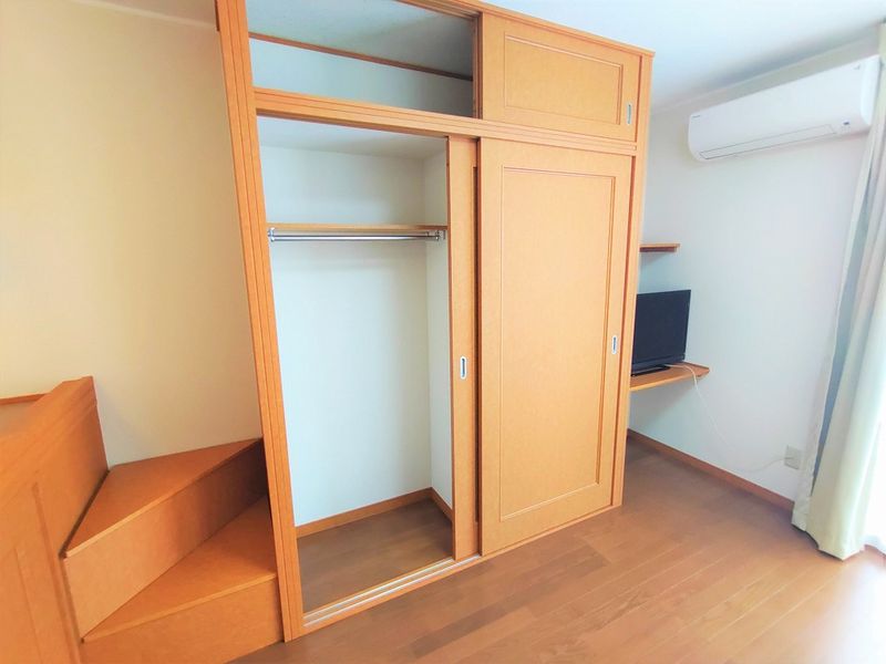 レオパレスエトワール 収納