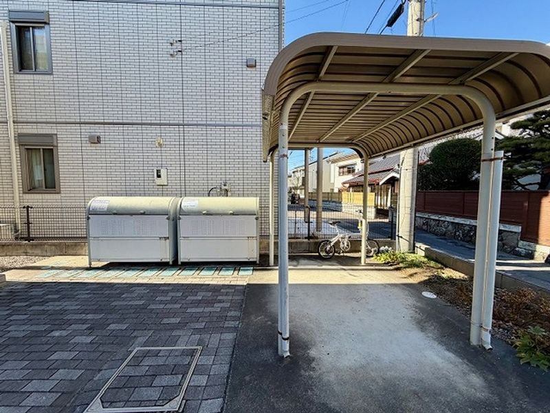 レオパレス源池 共用部分