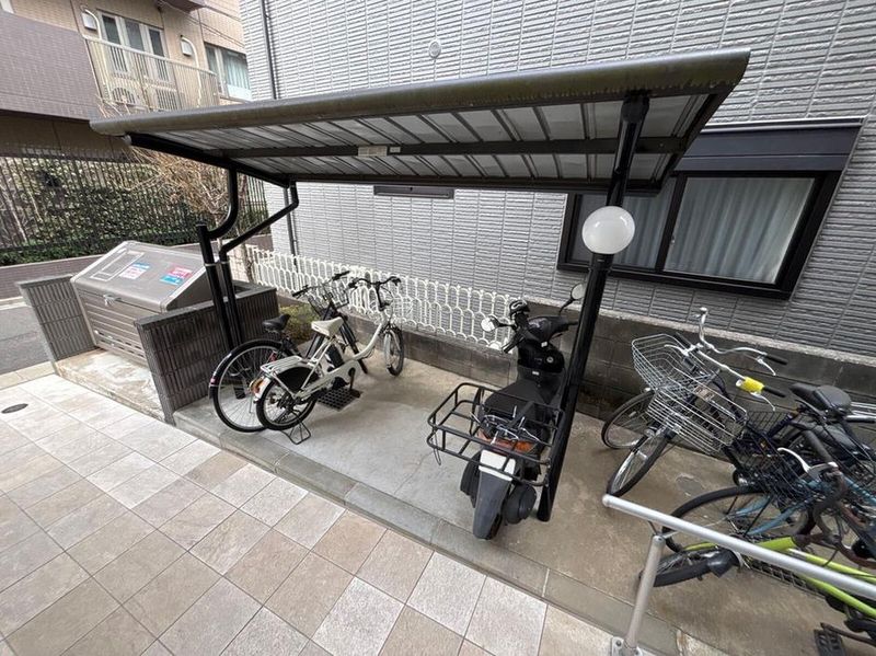 レオネクストラグーザ馬事公苑 共用部分