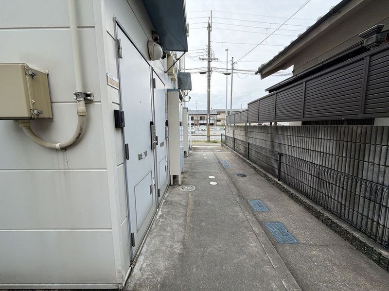 leopalace Half Moon Other