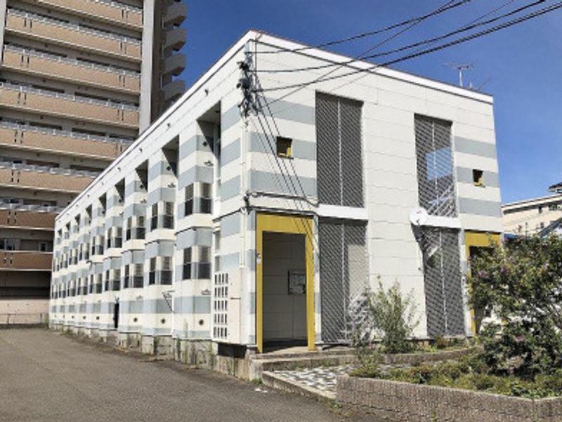レオパレスカルムＮＡＢＡ 外観
