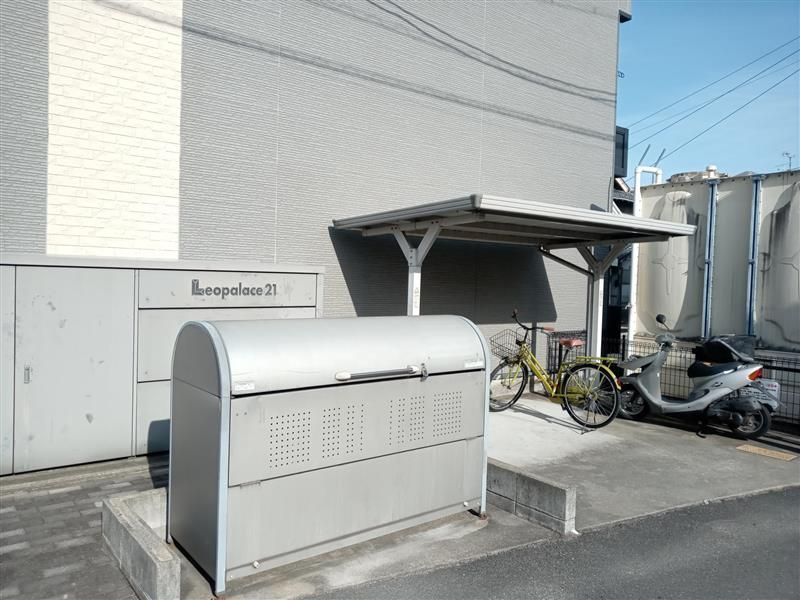 レオパレスアンタレス 共用部分