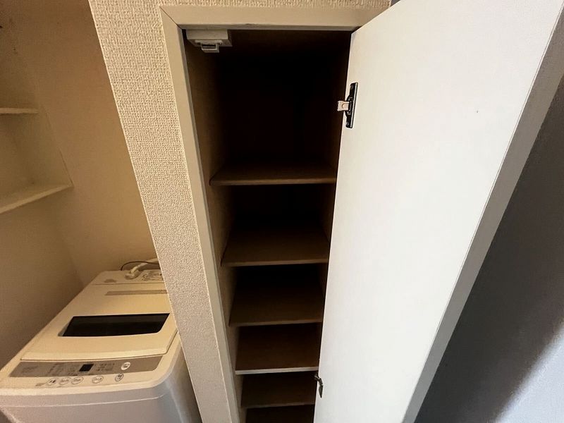 レオパレスミカーレ その他