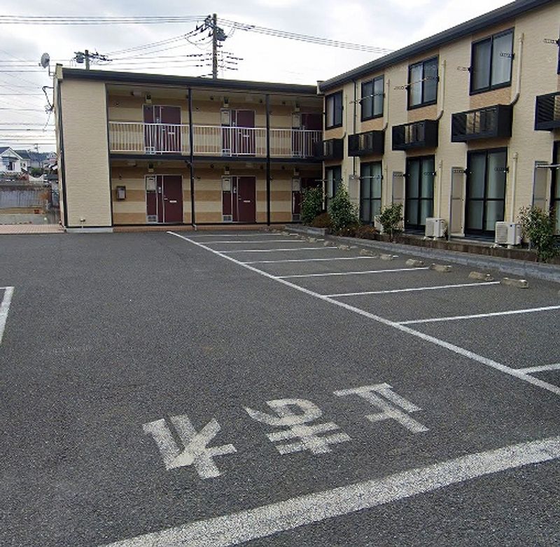 レオパレスＨＭアリーナ 駐車場
