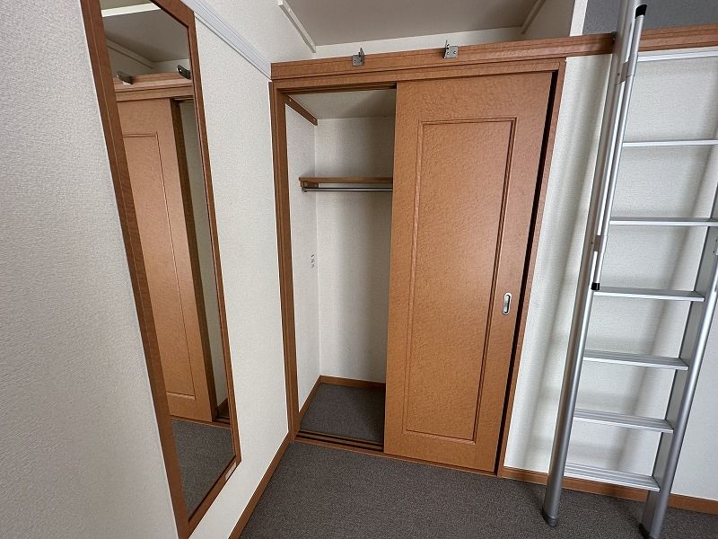 レオパレスコンフォートヒルズ 収納