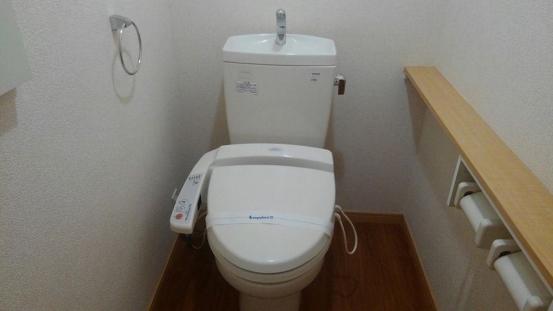 レオパレスコヅチⅡ トイレ