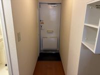 レオパレスウェルカムハート 玄関