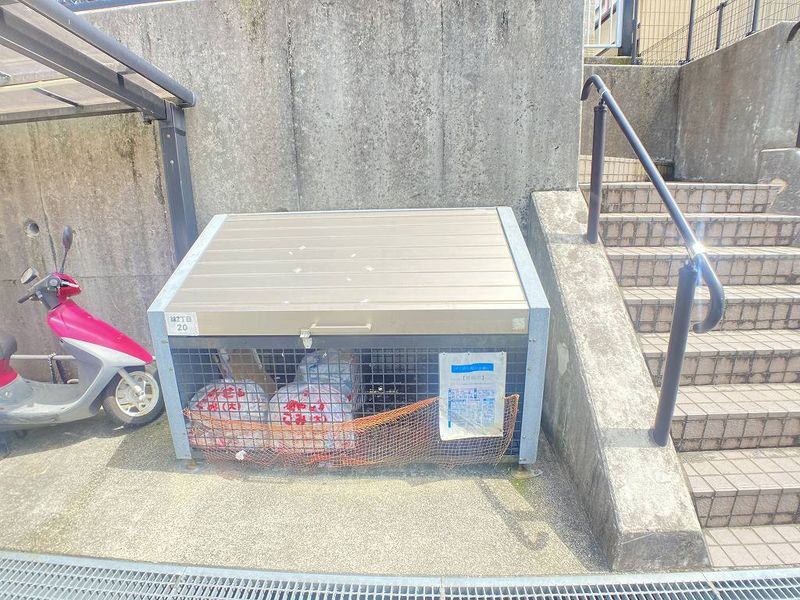 レオパレス錦 共用部分